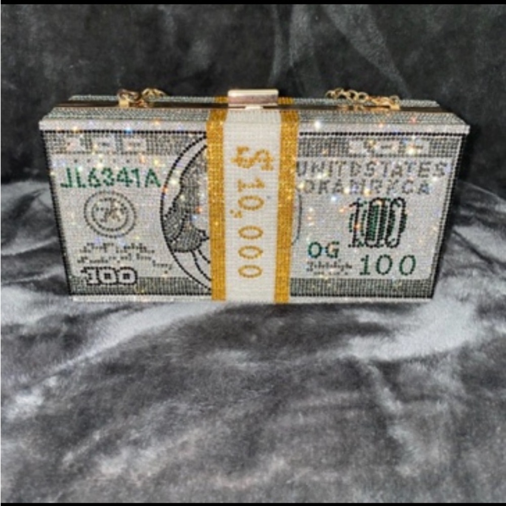 Dollar Bill Clutch with Gold Chain (PLEASE MESSAGE ME THE COLOR YOU LIKE :)